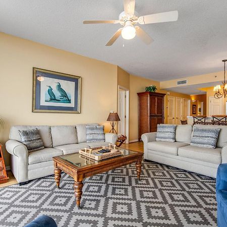Summerwind West Navarre Room photo