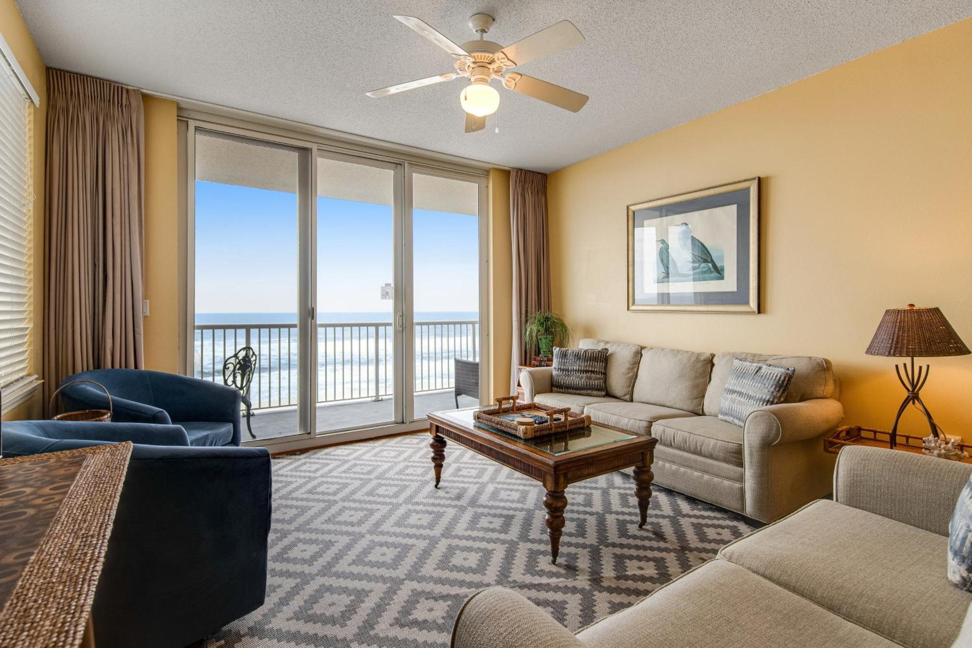 Summerwind West Navarre Room photo